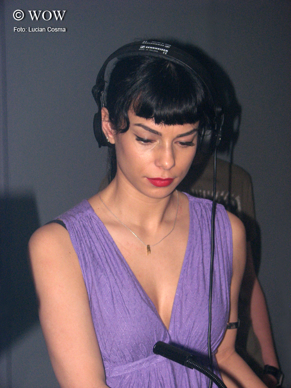 Scarlett Etienne în Club Midi din Cluj-Napoca