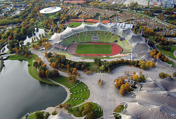 Stadionul Olympia din München; vedere asupra complexului