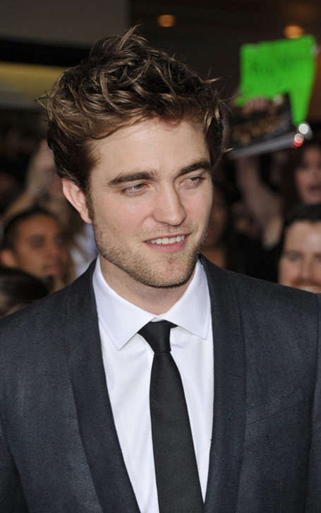 Robert Pattinson la promovarea filmului New Moon 