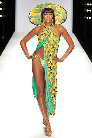 Issa spring-summer 2010 fashion show London