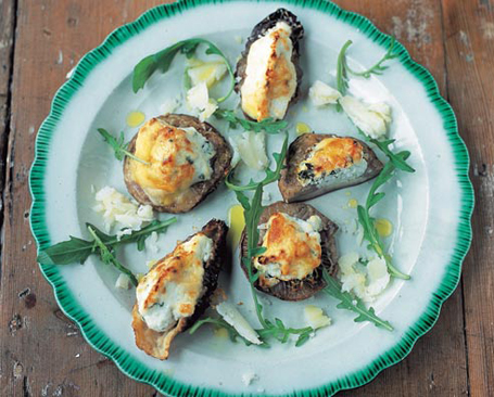 Ciuperci umplute cu ricotta